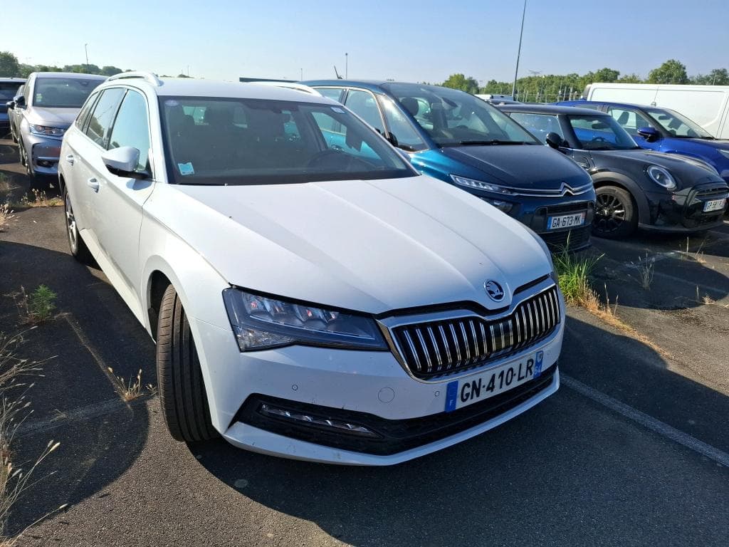 SKODA SUPERB COMBI 1.5 TSI 150 DSG BUSINESS